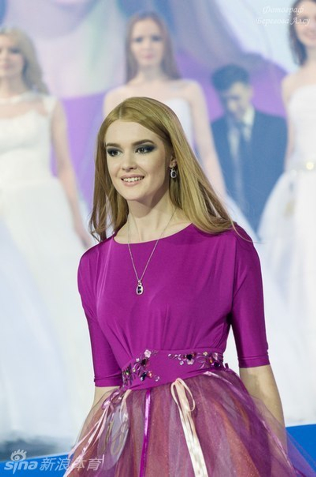 芭比娃娃女排球员爆红网络