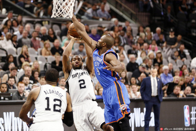 莱昂纳德后仰投篮