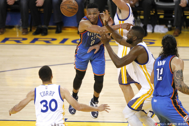 威少乱军中将球传出