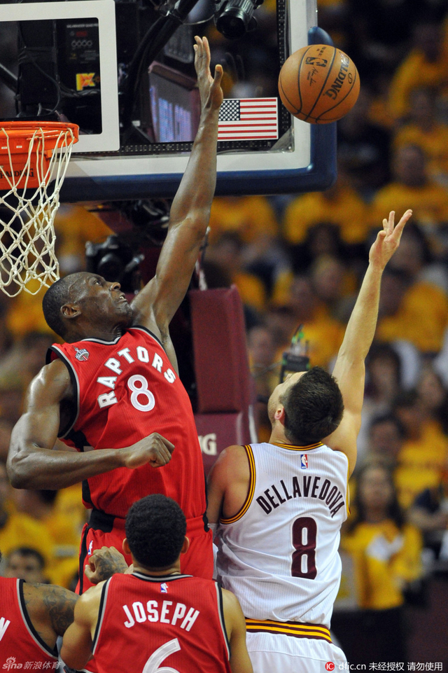 比永博镇守禁区