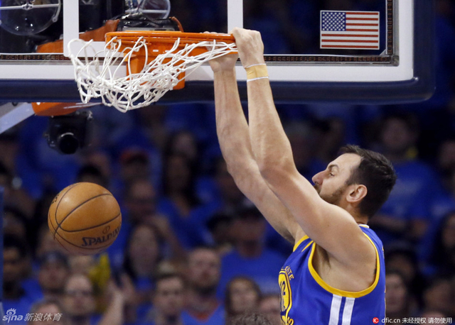 博古特肆虐篮筐