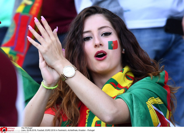 欧洲杯第14日美女球迷