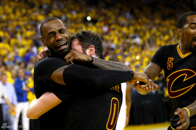 骑士勇士悲喜两重天