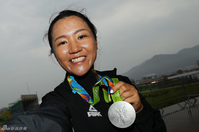 银牌高宝璟