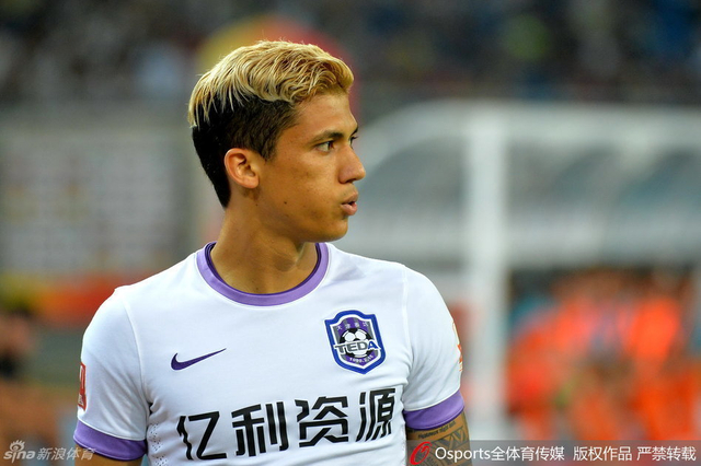 蒙特罗帅气发型