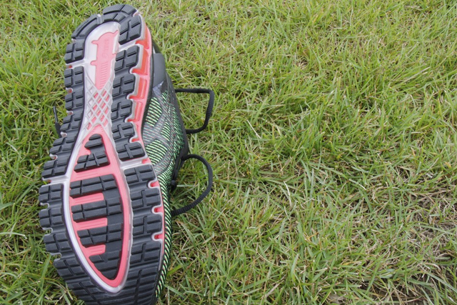 炫酷双色！亚瑟士GEL-QUANTUM 360 CM抢鲜看