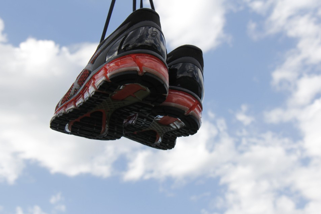 炫酷双色！亚瑟士GEL-QUANTUM 360 CM抢鲜看