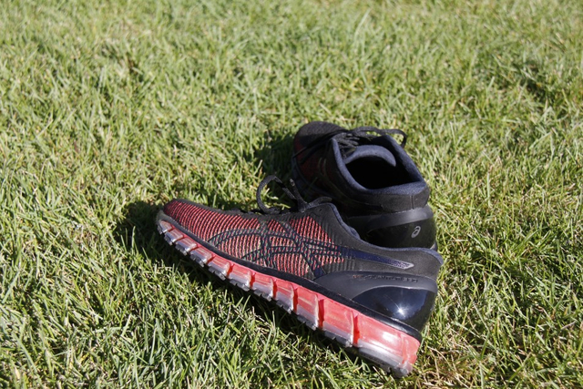 炫酷双色！亚瑟士GEL-QUANTUM 360 CM抢鲜看