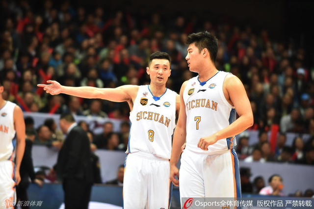 刘炜与蔡晨交流