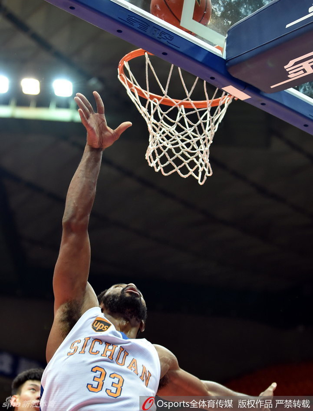 哈里斯直捣黄龙