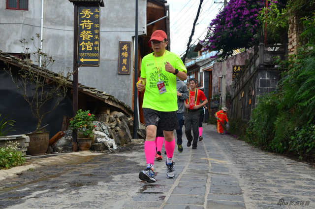 首都媒体跑团出征腾马