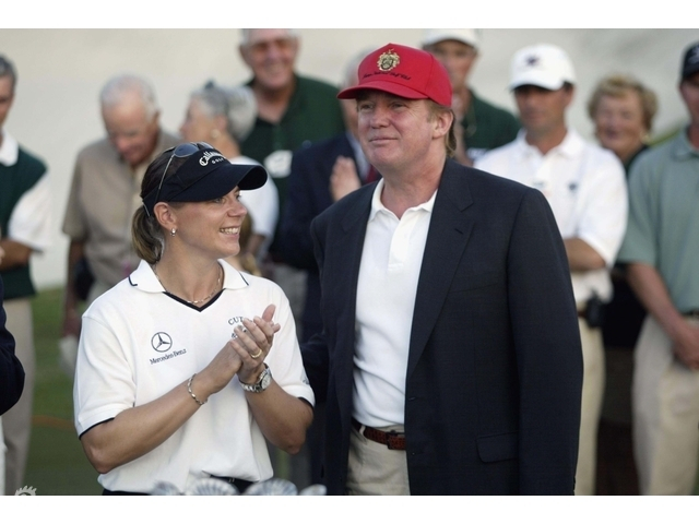 特朗普与前高球女皇索伦斯坦