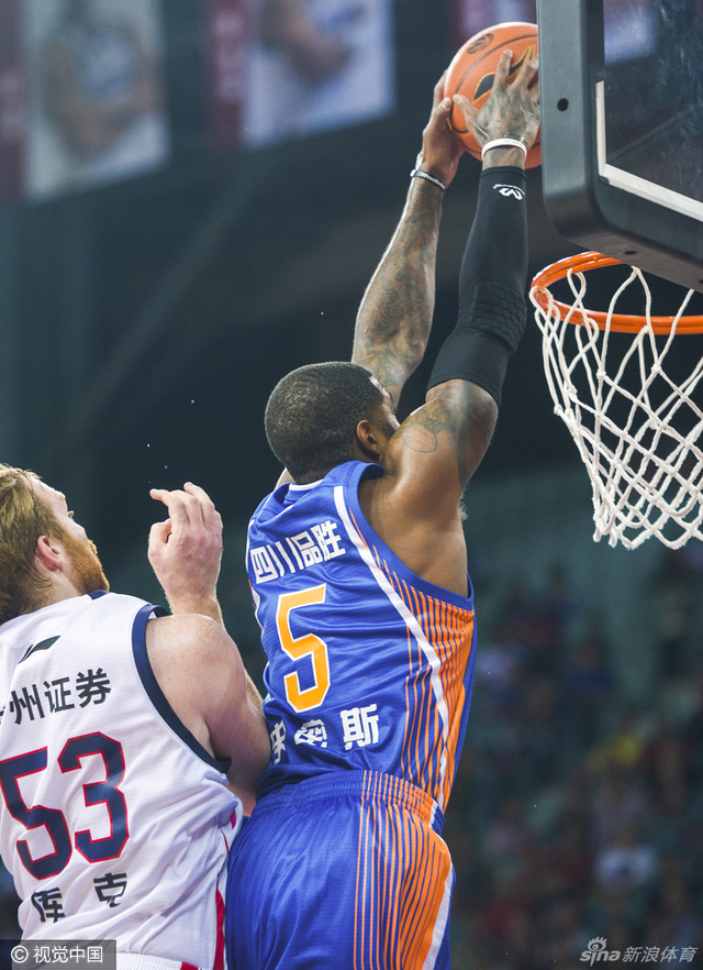 广州vs四川品胜 强硬扣杀