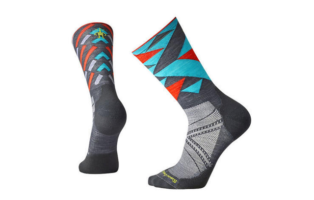 轻便精英印花跑步袜