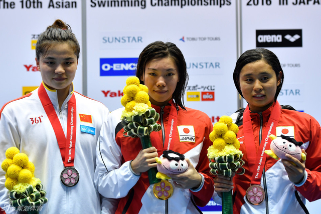 200蛙史婧琳摘银