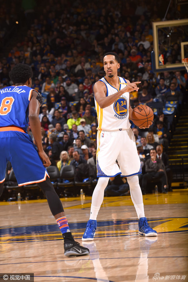 利文斯顿组织进攻