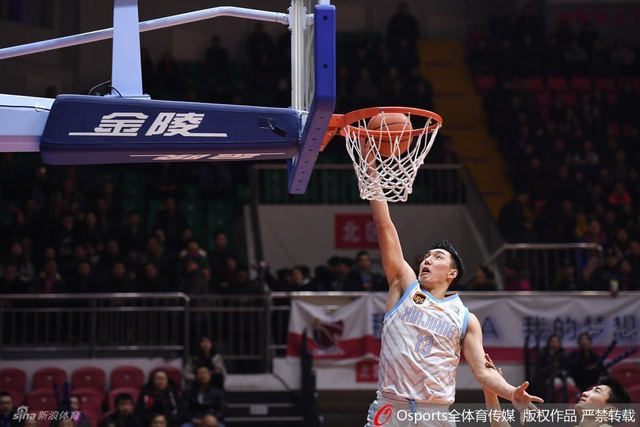 可兰白克下快攻