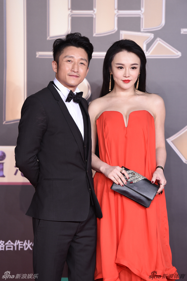 邹市明夫妇