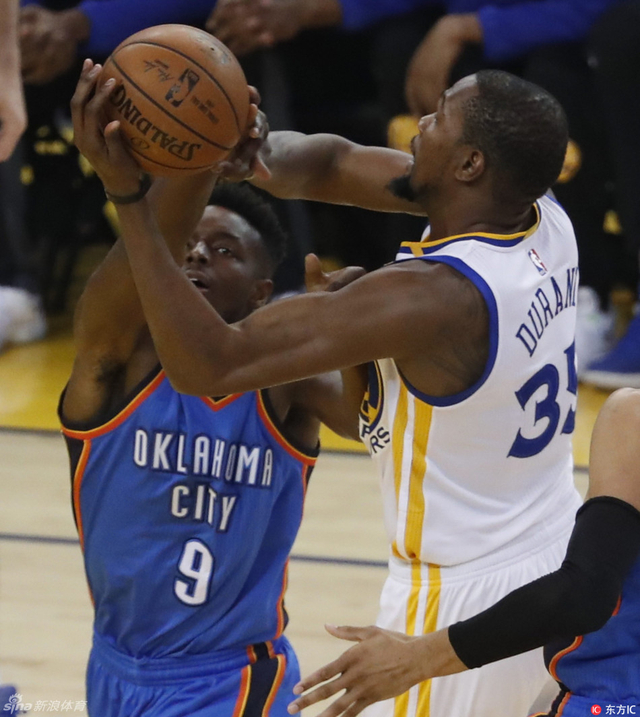 格兰特防守杜兰特