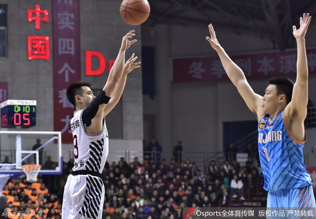 赵继伟外线出手