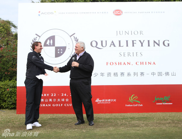 CJ(左)与Keith Hardman(右)