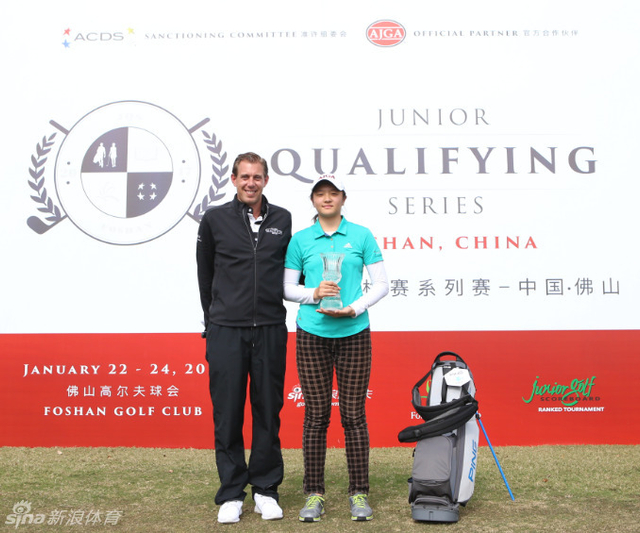 CJ Gatto与邓晶帆