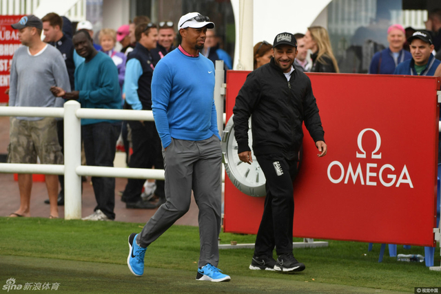 伍兹首次迪拜退赛