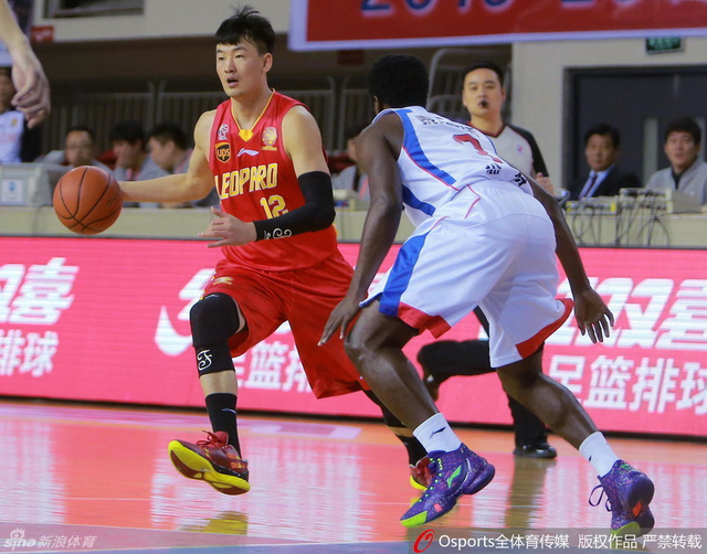 天津荣钢vs深圳新世纪