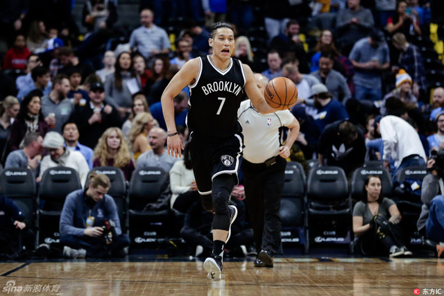 林书豪组织进攻