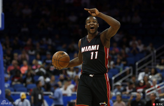 韦特斯组织进攻