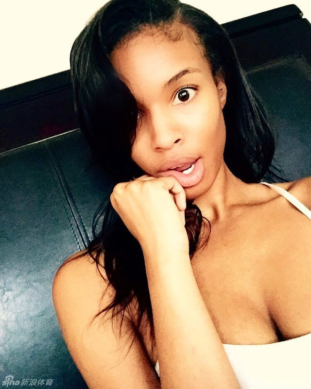  杜兰特新女友性感写真