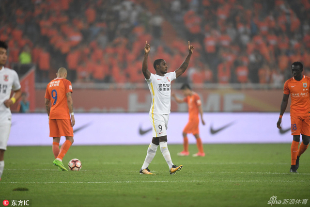 伊哈洛扳回一球