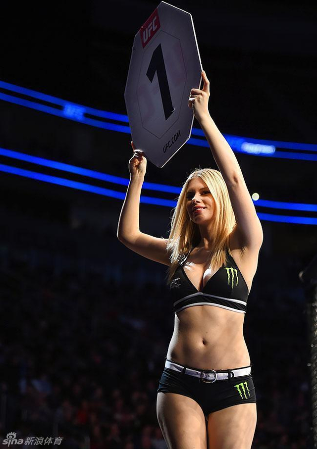 UFC举牌女郎精彩瞬间