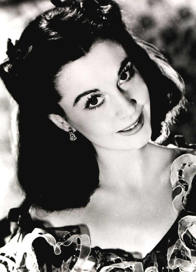 费雯-丽诞辰百年