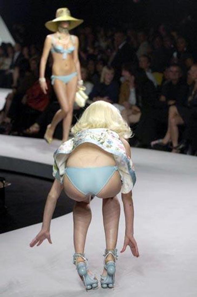 女星尴尬生理反应图_女星尴尬