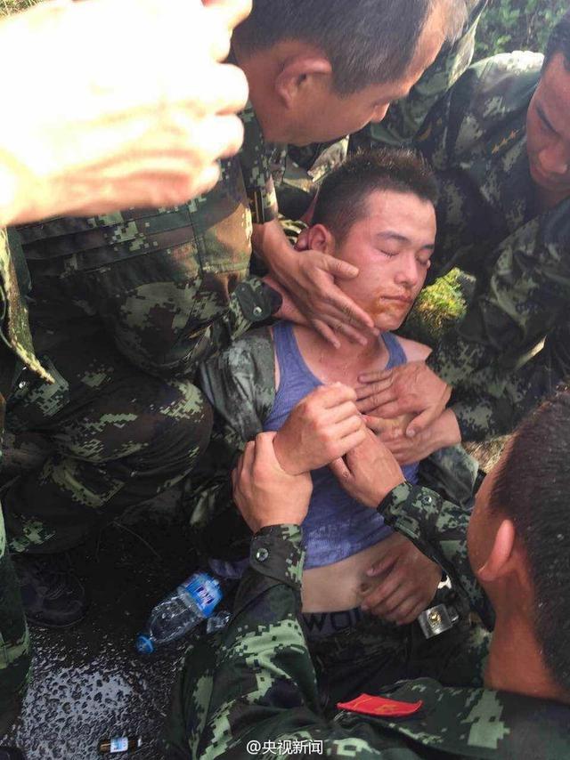 武警防化兵脱水昏迷