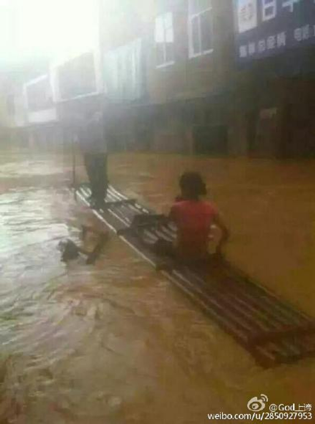 现场图集 江西赣州发生特大洪水