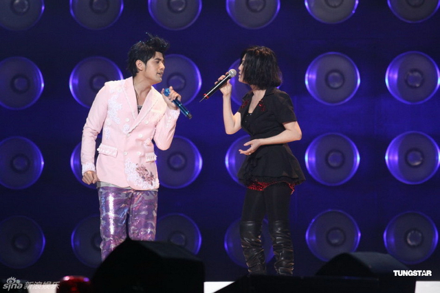 周杰伦林俊杰同台演唱会是哪一年 w640slw.jpg