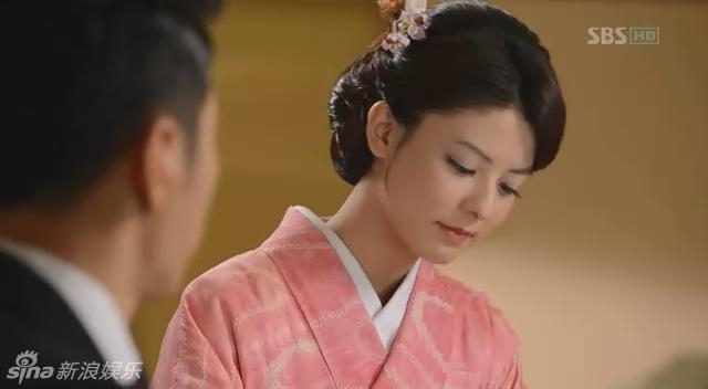 《电视剧之王》日本美妻藤井美菜曝青春写真