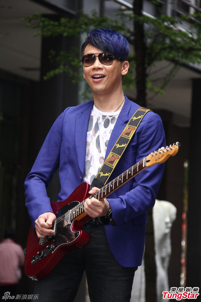 陶喆蓝发义挺金曲奖 澄清炮轰评审口水战