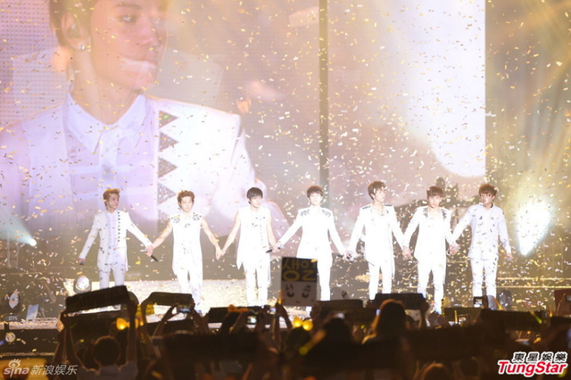 INFINITE优铉感动落泪