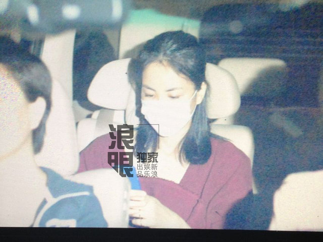 王菲离婚后现身北京 面容憔悴
