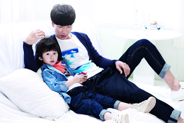 张亮张悦轩父子时尚大片