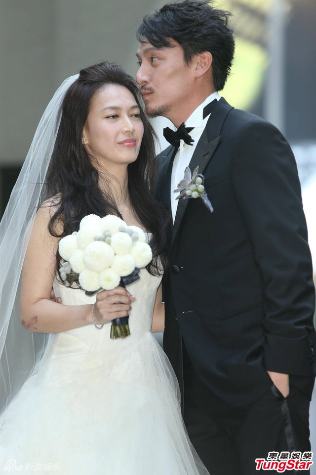 张震结婚派对:生小孩越快越好(图)