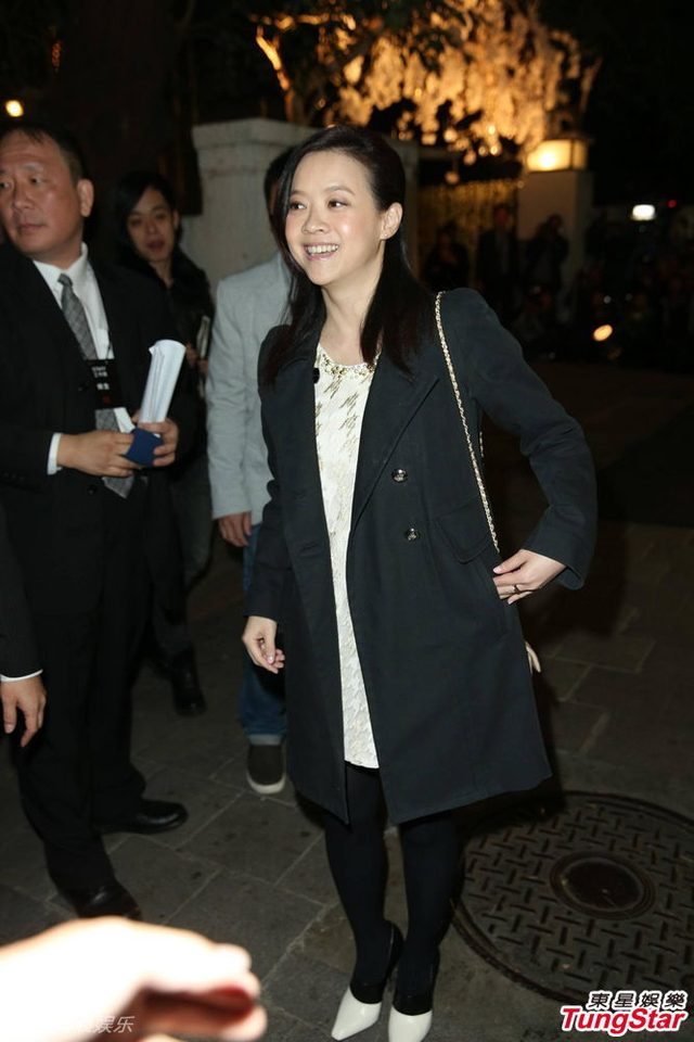 52/93新浪娱乐讯 张震11月18日与妻子完婚,父亲张国柱,圈中好友陆川