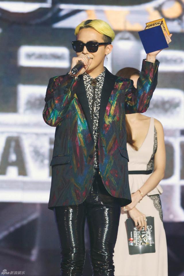 2013MAMA：G-DRAGON包揽4奖创佳绩(图)_手机新浪网