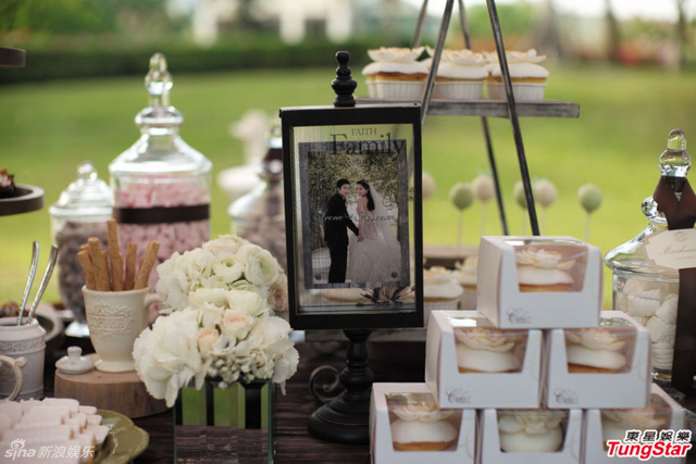 汪圆圆与富少蔡加赞结婚 豪宅行礼