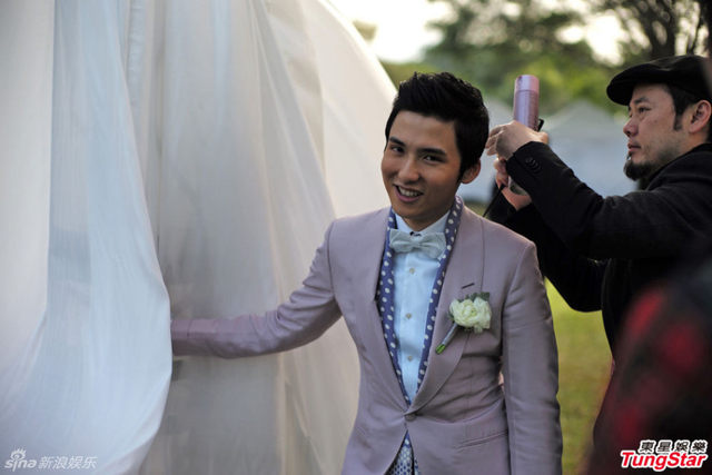 汪圆圆与富少蔡加赞结婚宴客