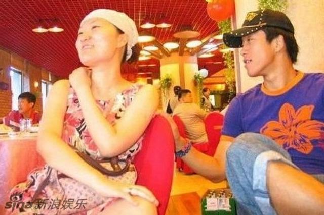 肖钦前女友昔日照片曝光