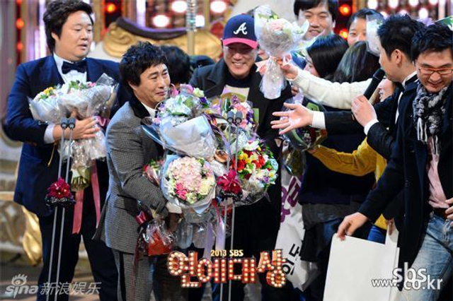 SBS演艺大赏金秉万获奖